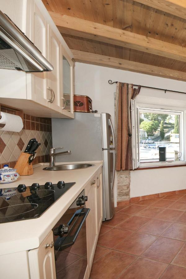 Seaside Holiday House Maslinica, Solta - 13965 Grohote Εξωτερικό φωτογραφία